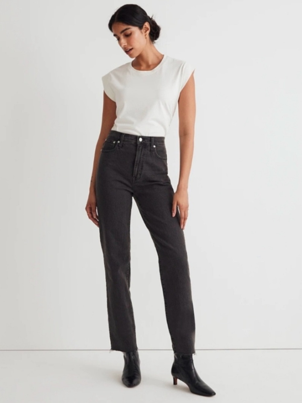 Madewell The Perfect Vintage Jean Washed Black Distressed Hem, 28